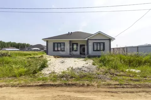 Дом в Тюменская область, Тюменский муниципальный округ, д. Ушакова ул. ...