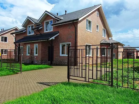 Дом в Ленинградская область, Всеволожский район, Агалатовское с/пос, ...