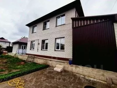 Коттедж в Алтайский край, Барнаул просп. Космонавтов, 20А (192 м)