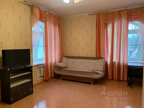 2-к кв. Ленинградская область, Гатчина ул. Радищева, 18а (64.0 м)