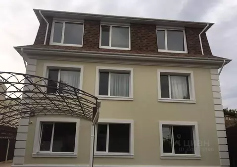 3-к кв. Крым, Симферополь ул. Коцюбинского, 42 (80.0 м)