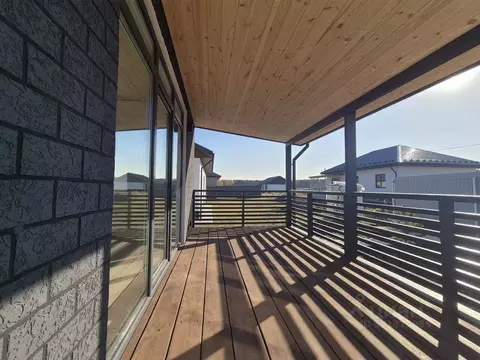 Дом в Свердловская область, Сысертский муниципальный округ, д. ...