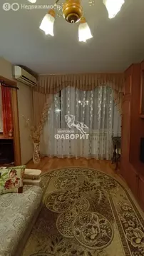 4-комнатная квартира: Орск, микрорайон Новый город, Ялтинская улица, ...