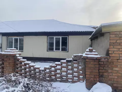 Дом в Хакасия, Усть-Абаканский район, д. Чапаево Молодежная ул., 11 ...