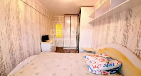 3-к кв. Омская область, Омск Городок Нефтяников мкр, ул. Энтузиастов, ...