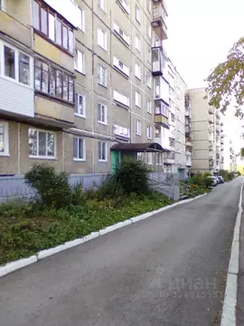 3-к кв. Пермский край, Пермь ул. Льва Лаврова, 18/2 (52.7 м)