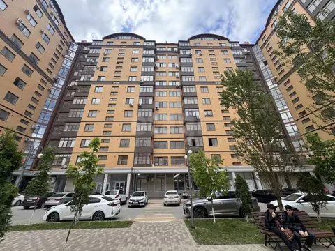 1-к кв. Дагестан, Каспийск ул. Магомедали Магомеджановa, 29 (58.0 м)
