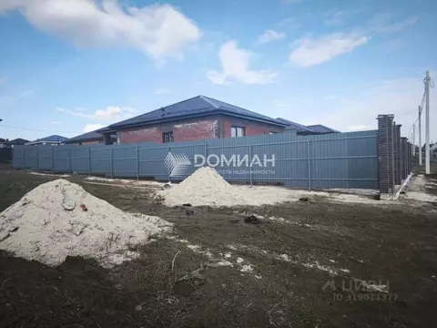 Участок в Ростовская область, Аксайский район, Грушевская ст-ца пер. ...