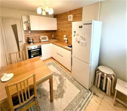 1-к кв. Башкортостан, Уфа Революционная ул., 173 (45.7 м)