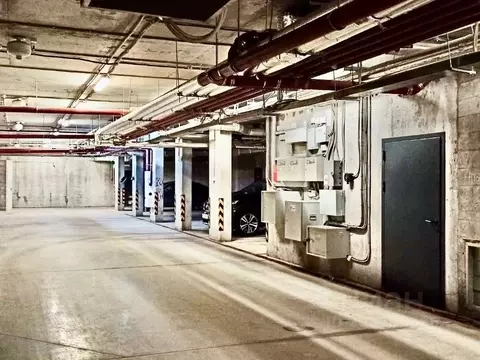 Гараж в Санкт-Петербург ул. Вадима Шефнера, 14к1 (24 м)