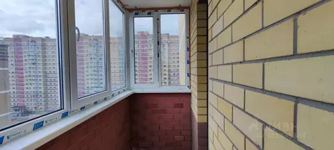 2-к кв. Тюменская область, Тюмень ул. Андрея Бушуева, 4к1 (50.9 м)
