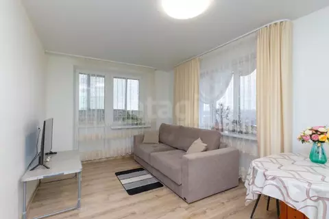 1-к кв. Тюменская область, Тюмень ул. Тальниковая, 3 (39.8 м)