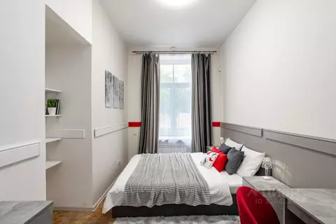 Комната Санкт-Петербург 1-я Васильевского острова линия, 22 (13.0 м)