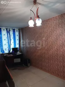 3-комнатная квартира: Златоуст, Зелёная улица, 25 (61.8 м)