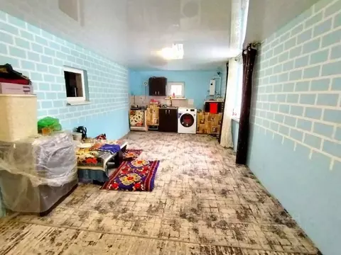 Дом в Волгоградская область, Волгоград ул. Иссы Плиева (50 м)