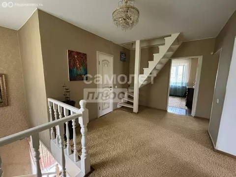 Дом в посёлок городского типа Нахабино, улица 40 лет Октября, 21 (325 ...