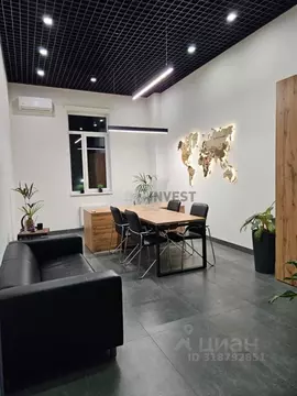 Офис в Челябинская область, Челябинск ул. Труда, 176 (135 м)