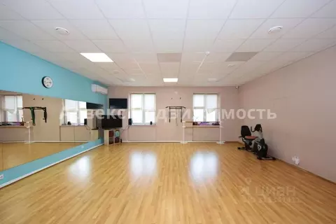 Помещение свободного назначения в Тюменская область, Тюмень Микрорайон ...