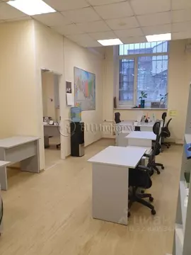 Офис в Санкт-Петербург Рижская ул., 1 (204 м)