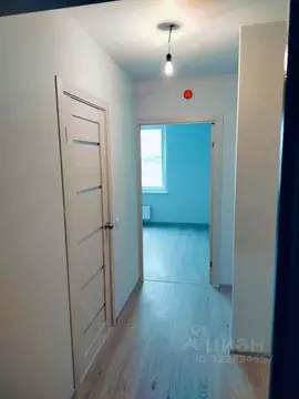 1-к кв. Удмуртия, Завьяловский район, с. Первомайский ул. Оружейников, ...