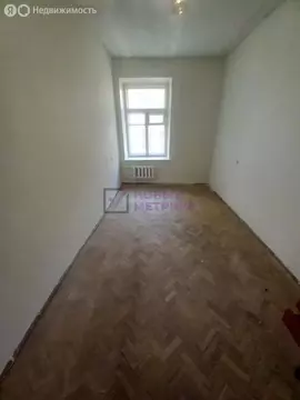 3-комнатная квартира: Санкт-Петербург, 8-я линия Васильевского ...