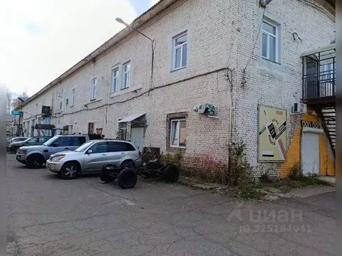 Помещение свободного назначения в Красноярский край, Железногорск ул. ...