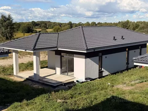 Дом в Калининградская область, Гурьевский муниципальный округ, пос. ...