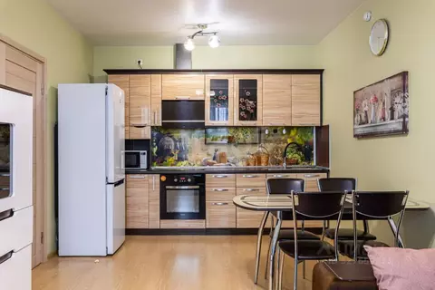 2-к кв. Санкт-Петербург ул. Оптиков, 34К1 (53.0 м)