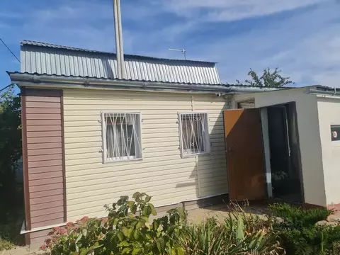 Дом в Белгородская область, Белгородский район, Тавровское с/пос, с. ...