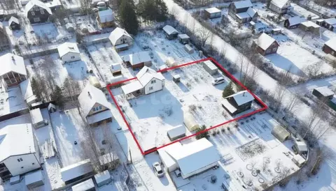 Дом в Ленинградская область, Всеволожский район, Колтушское городское ...