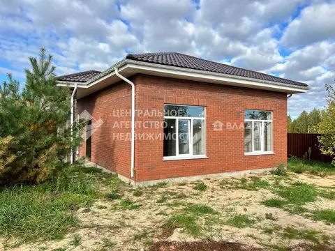 Дом в Рязанская область, Рязанский муниципальный округ, с. Казарь  ...