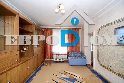 3-к кв. Омская область, Омск Городок Нефтяников мкр, пер. ...