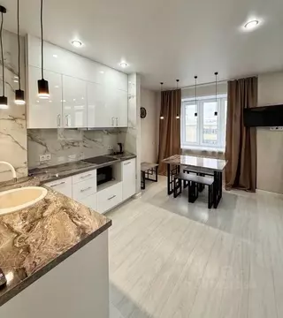 1-к кв. Чувашия, Чебоксары пл. Речников, 7к1 (56.0 м)