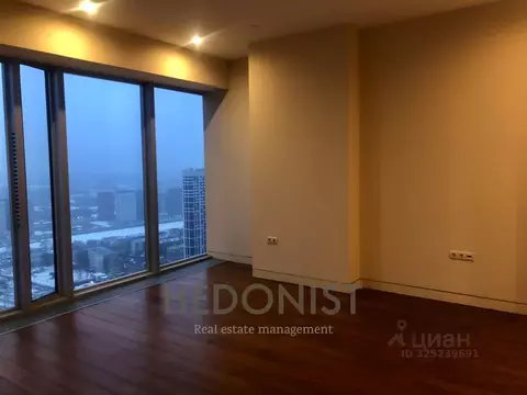 Офис в Москва 1-й Красногвардейский проезд, 21с1 (190 м)