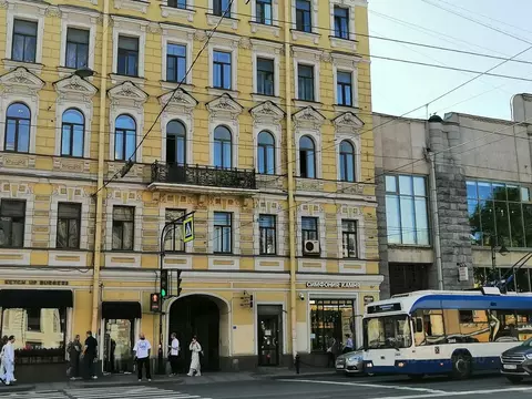 Комната Санкт-Петербург Литейный просп., 59 (13.5 м)