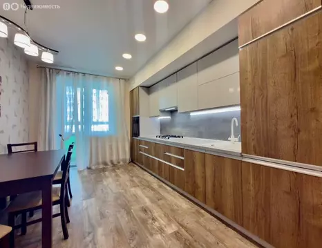 2-комнатная квартира: Калининград, улица Старшины Дадаева, 66 (65.5 м)