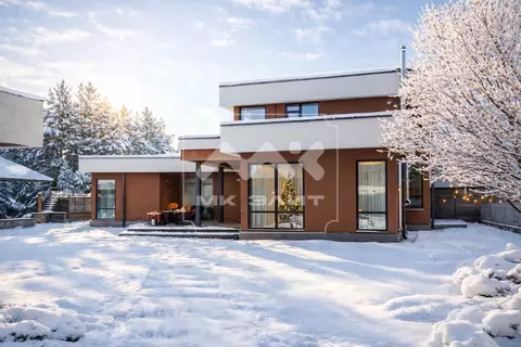 Дом в Санкт-Петербург, Санкт-Петербург, Зеленогорск Госпитальная ул., ...