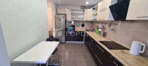 3-к кв. Приморский край, Владивосток Снеговая Падь мкр, ул. Адмирала ...