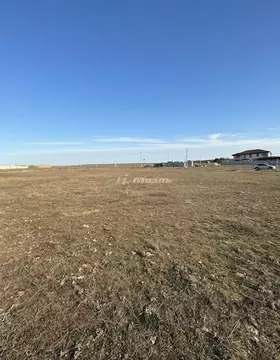 Участок в Крым, Симферопольский район, Чистенское с/пос, с. Левадки, ...