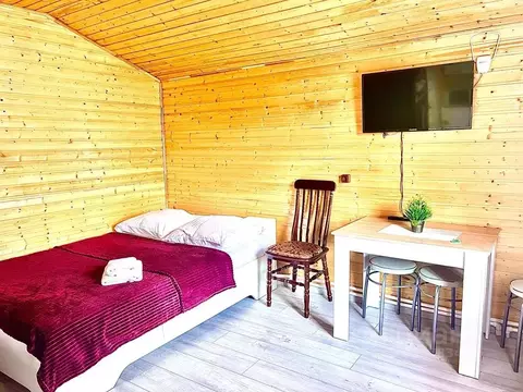 Дом в Карачаево-Черкесия, Зеленчукский район, с. Архыз ул. Курджиева, ...