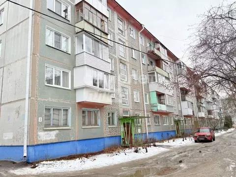 3-к кв. Омская область, Омск Городок Нефтяников мкр, ул. Волкова, 1 ...