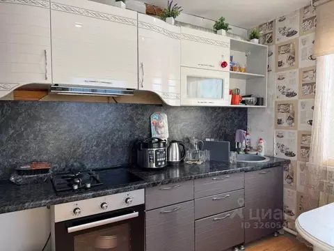 Дом в Иркутская область, Иркутский муниципальный округ, с. Хомутово ...