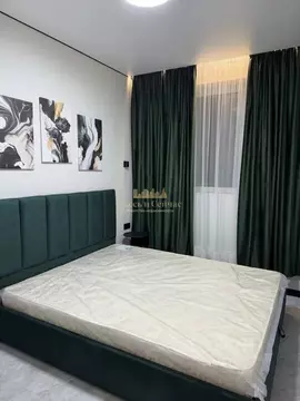 1-к кв. Татарстан, Казань просп. Ильгама Шакирова, 11А (40.0 м)