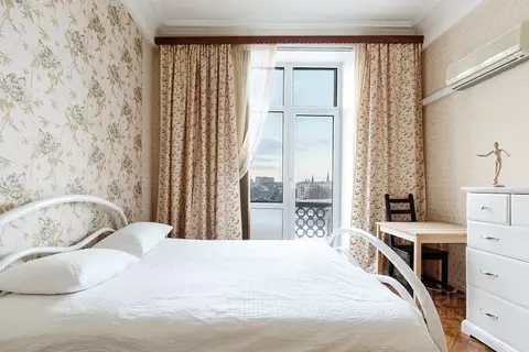 2-к кв. Москва ул. Большая Полянка, 1/3 (46.0 м)