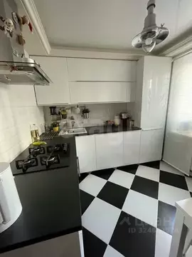 3-к кв. Коми, Сыктывкар ул. Красных Партизан, 48 (65.3 м)