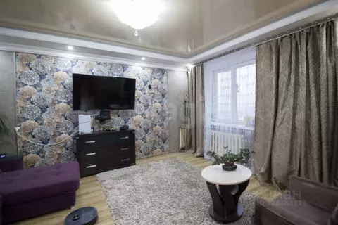 3-к кв. Калужская область, Калуга Комсомольская ул., 7 (81.0 м)