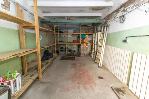 Гараж в Омская область, Омск ул. Голика, 2 (19 м)