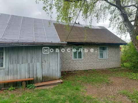 Дом в Рязанская область, Рязанский район, Искровское с/пос, д. Шахово ...