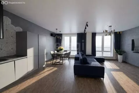 4-комнатная квартира: Челябинск, улица Героя России А.В. Яковлева, 9 ...