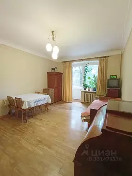 2-к кв. Москва Октябрьская ул., 38К1 (65.0 м)